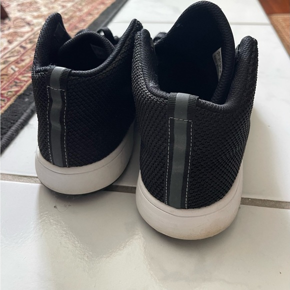 Adidas size 6 in good condition - Picture 3 of 3